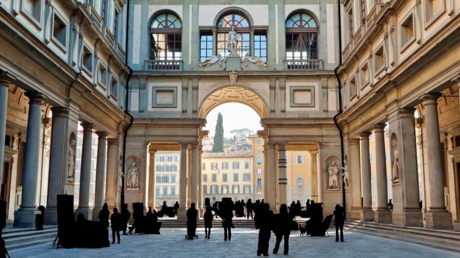 Uffizi Gallery & Hop-on Hop-off Bus Tour - “Skip the ticket line” meets real-world logistics