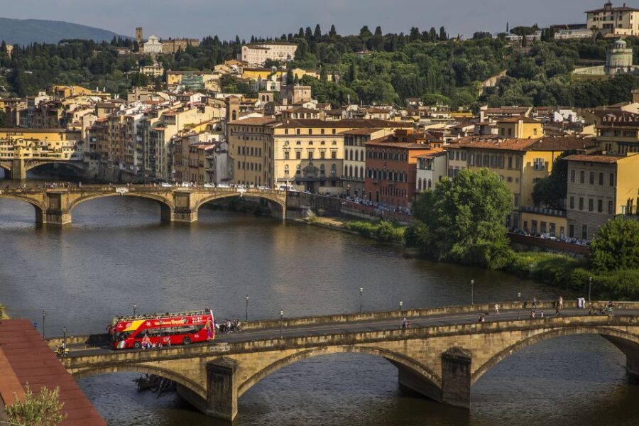 Uffizi Gallery & Hop-on Hop-off Bus Tour - Closing days you must plan around