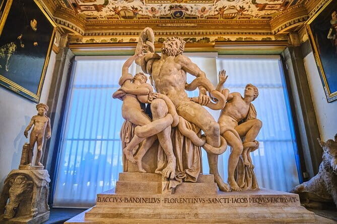 Uffizi Gallery private tour with skip the line ticket - Why a private Uffizi tour is especially useful in Florence
