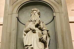 Uffizi Gallery Tickets: Step into the Heart of Renaissance Art - Redeeming at the Leonardo Statue: Don’t Waste Your Time Outside