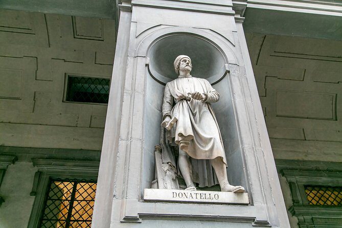 Uffizi Gallery Tour for Kids & Families in Florence with Child-friendly guide - Your Child-Friendly Guide: The Difference Between Seeing Art and Getting It