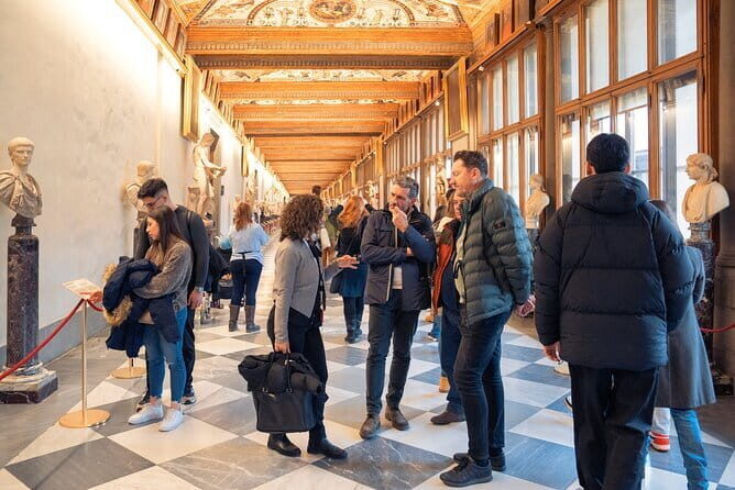 Uffizi Gallery Tour with Botticelli & Michelangelo - Key highlights you’ll notice fast