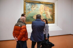 Uffizi Gallery Tour with Botticelli & Michelangelo - What you’ll see: Botticelli, Michelangelo, and the works everyone argues about