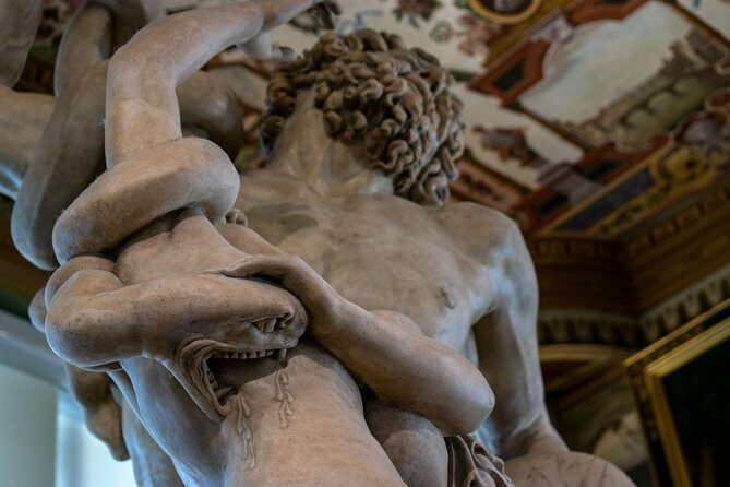 Uffizi Gallery Tour With Skip The Line Ticket - Uffizi Window Views: Art That Also Looks Out
