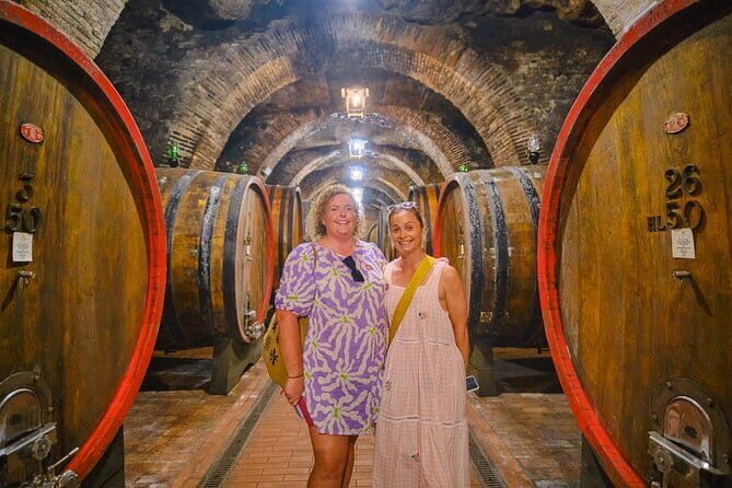 Val d'Orcia private tour: Montalcino, Pienza and Montepulciano - Montalcino on your time: Brunello streets and fortress views