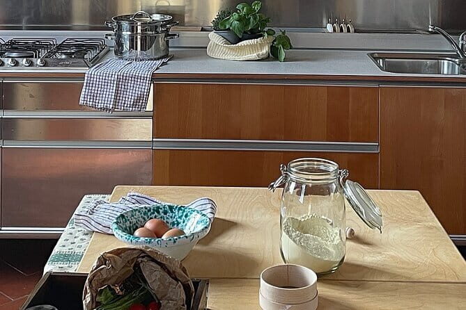 Vegetarian cooking class in the Florentine Hills 6 guests max - Where you meet and how the timing usually works