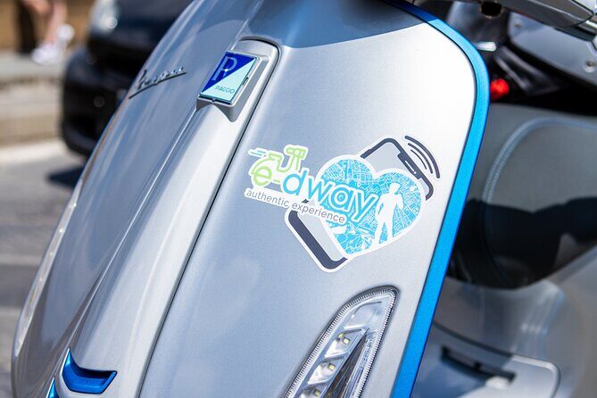 Vespa Elettrica 70 (125) Rental for the Full Day in Florence - Electric Range and Charging: The Real Decision Point