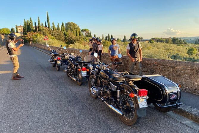 Vintage Sidecar Motorcycle Tour of Florence - The Highlights of the City - Coming back into town along the river