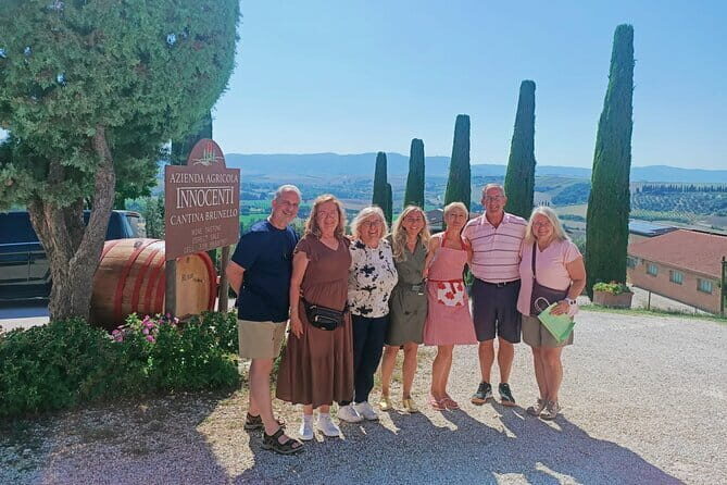 VIP Brunello Montalcino, Montepulciano & Val d'Orcia with Lunch - Val d’Orcia Break: UNESCO Panoramas and Gladiator-Style Photo Stops