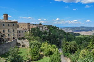 Volterra and San Gimignano: a taste of medieval Tuscany! - What you’ll actually see in Volterra’s Roman amphitheater stop