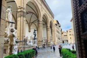 Walking Guided Tour of Florence landmarks - Meeting Point, Pace, and Group Size (Max 20)