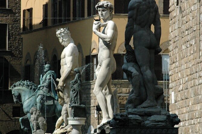 Walking tour of Florence with a private Florentine Tourist Guide - Ending in Oltrarno: a cool neighborhood and an easy next step