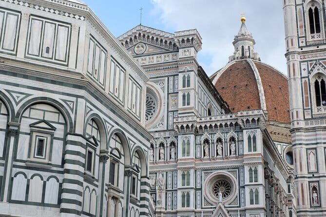 Walking tour of Florence with a private Florentine Tourist Guide - Piazza Santissima Annunziata and the Ospedale degli Innocenti