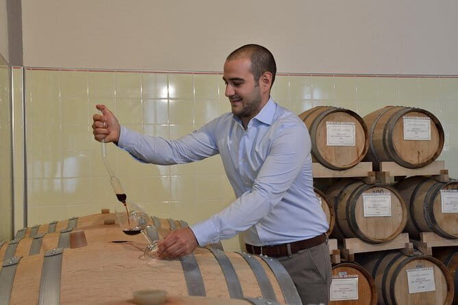 Wines, Cheeses & Bruschettas Tasting in Chianti (Tour at the Winery included) - Getting To Terre di Perseto: A Simple Base Outside Florence